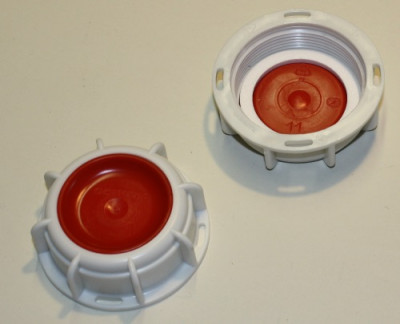 Offene Hahn-Kappe DN50 weiss mit rotem Inlay u. 2" NPS Fein-Gewinde - für SCHÜTZ Offene Hahn-Kappe DN50 weiss mit rotem Inlay u. 2" NPS Fein-Gewinde - für SCHÜTZ